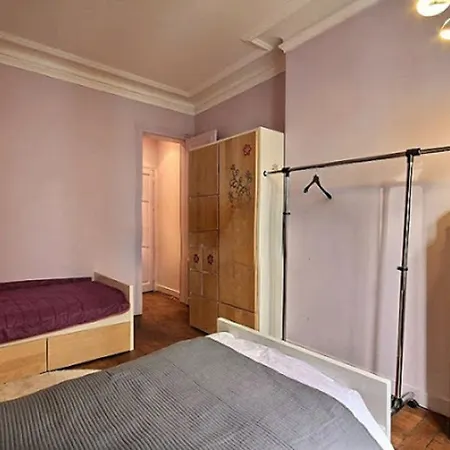 Apartment Luxury 3 Bedroom Champs-elysees